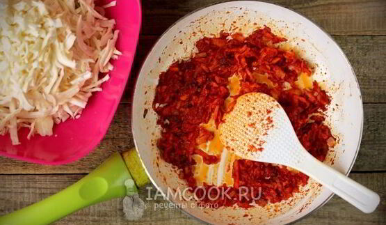 свежие щи с курицей