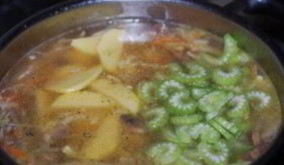 вегетарианские щи из квашеной капусты