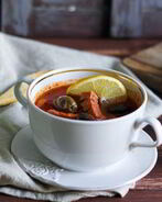 Солянка с оливками