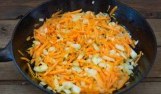 солянка с сосисками