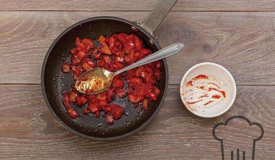 харчо с классическом соусом ткемали и бараниной