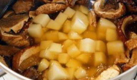 грибной суп-пюре из сушеных грибов