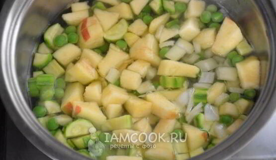 овощной суп-пюре с индейкой для детей