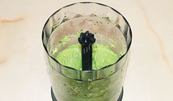 суп пюре из брокколи и сливками