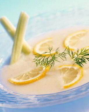 Суп-пюре из кабачка и сельдерея