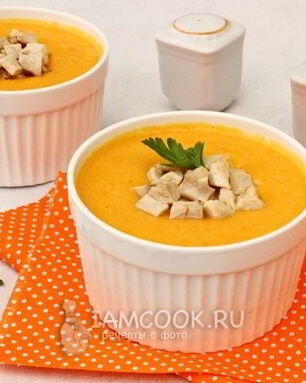 Суп-пюре из моркови с курицей