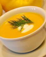Суп-пюре из репы, сельдерея, курицы и тыквы