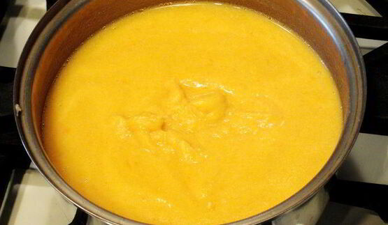 суп-пюре из репы, сельдерея, курицы и тыквы