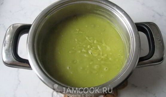 суп-пюре из сухого зеленого гороха