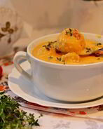 Суп-пюре из тыквы с фрикадельками