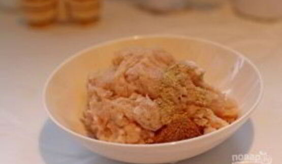 суп-пюре из тыквы с фрикадельками