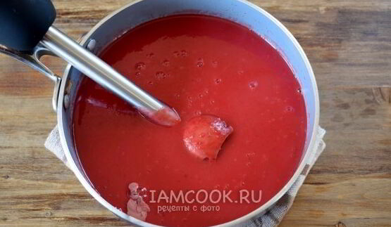 свекольный суп-пюре с брынзой