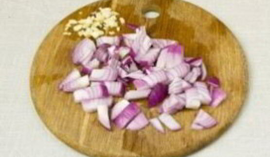 вегетарианский суп-пюре из чечевицы