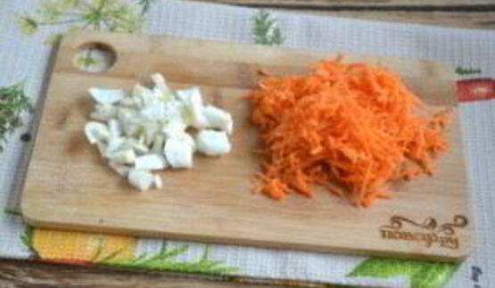 суп с фрикадельками и яйцом