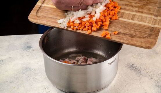 суп с красной чечевицей и беконом