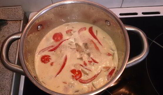 суп том ям c тигровыми креветками