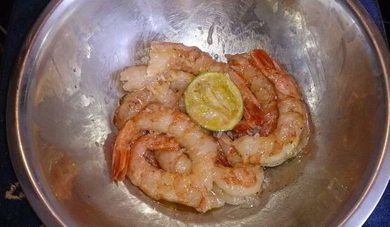 суп том ям c тигровыми креветками