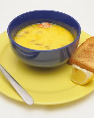 Легкий сырно-креветочный суп