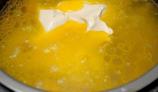 легкий сырно-креветочный суп