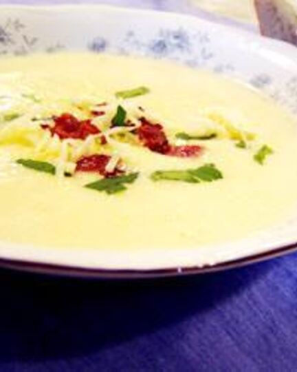 Рецепт сырно-лукового суп с луком-пореем