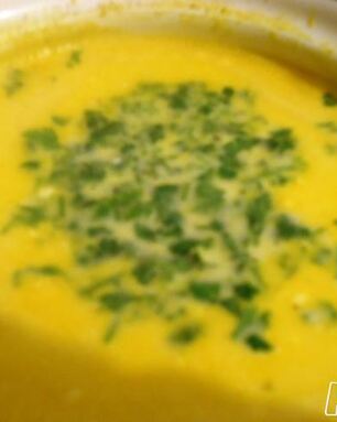 Сырный суп с горошком