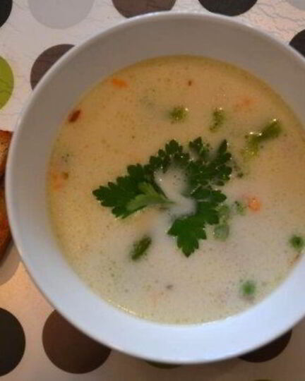 Рецепт сырного супа с сосисками