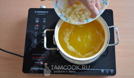 сырный суп с зеленым горошком