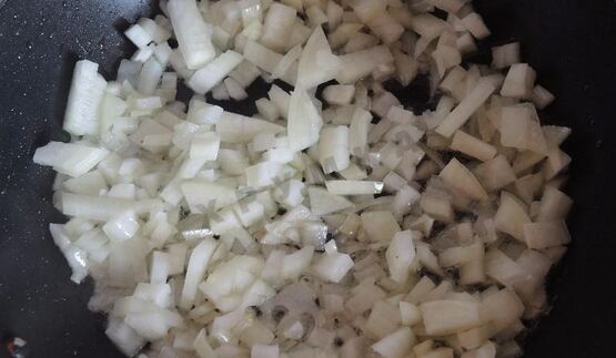 рыбный суп уха из красной рыбы