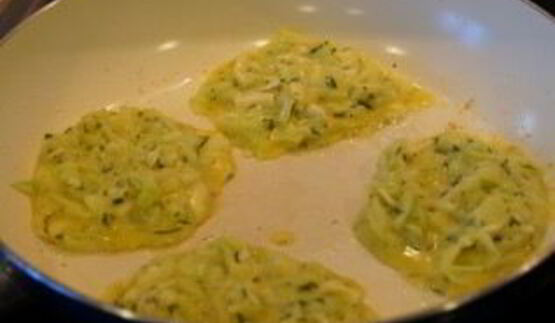 блинчики из кабачков с сыром