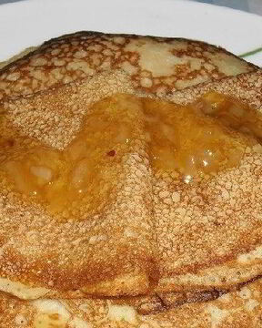 Блины на кефире тонкие с дырочками