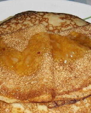 Блины на кефире тонкие с дырочками