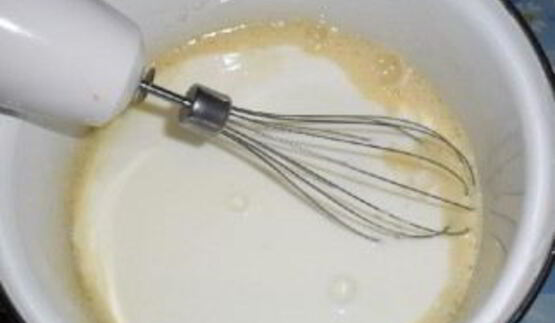 блины на кефире тонкие с дырочками