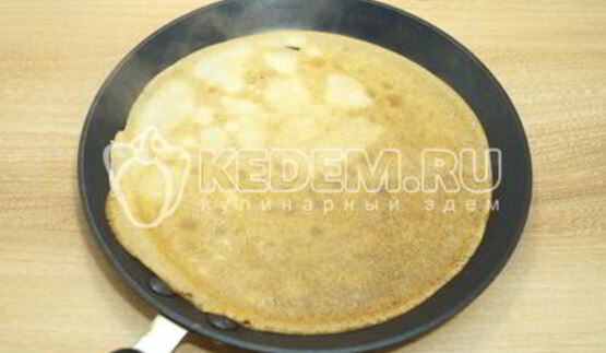 блины с фаршем и морковью по-корейски