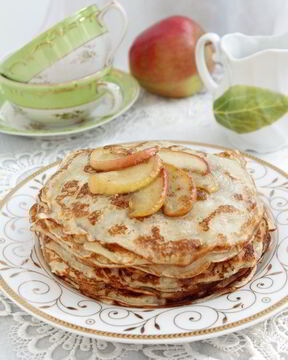 Блины яблочные