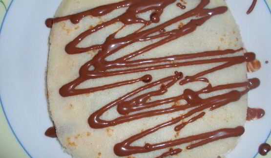 манные блины с шоколадом к масленице