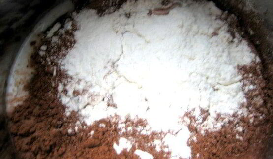 праздничные шоколадные блинчики с творогом