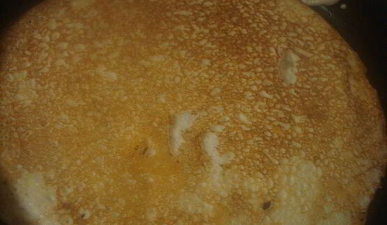 тонкие блины со сметанкой