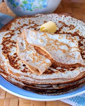 Тонкие заварные блины на кефире