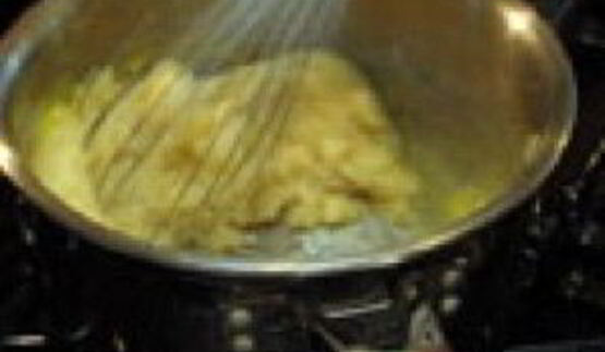 булочки с беконом и сыром