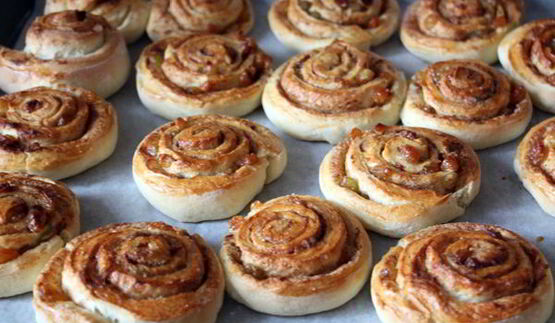 булочки с корицей