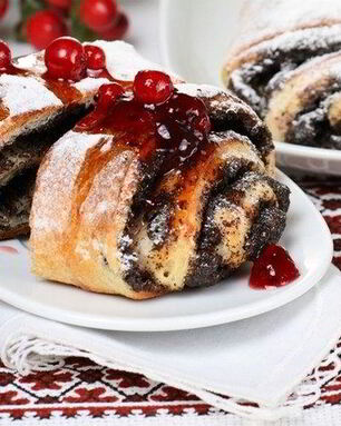 Булочки с маком из слоеного теста