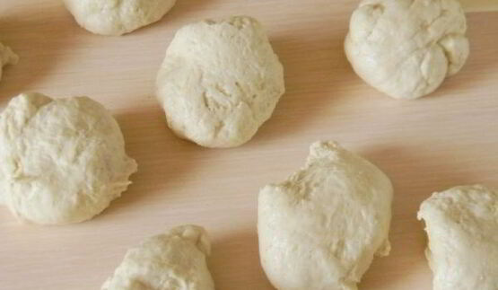 булочки с плавленным сыром