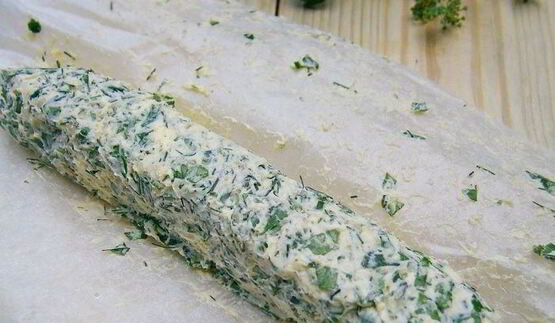 булочки с пряным сливочным маслом