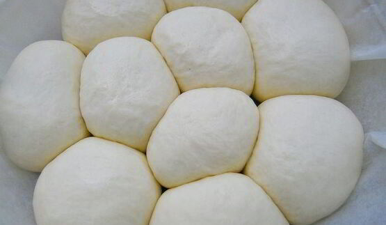 булочки с пряным сливочным маслом