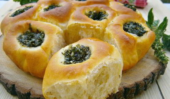 булочки с пряным сливочным маслом