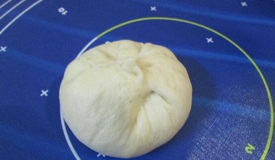 итальянские булочки с томатами и сыром