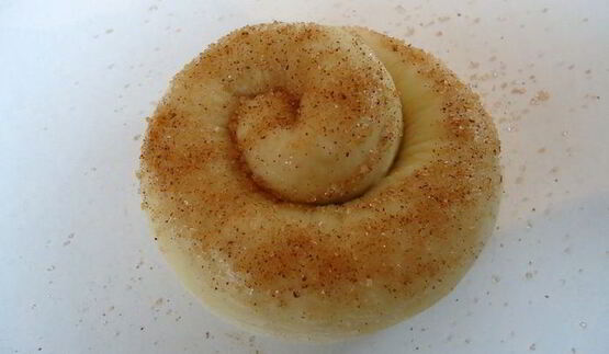 плюшки с коричным сахаром