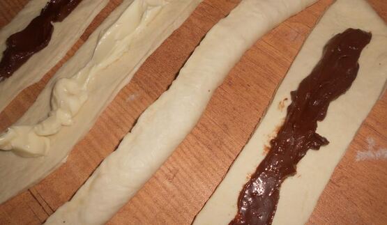 сырные булочки-улитки ассорти