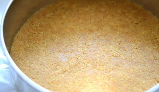 чизкейк с белым вином и виноградом