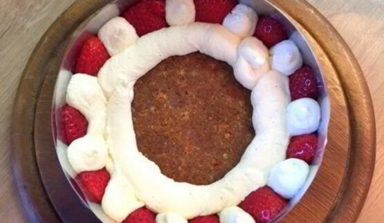 чизкейк с клубникой